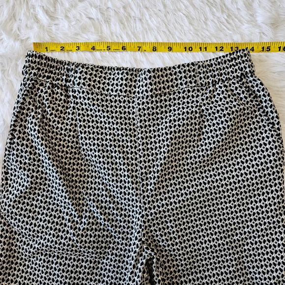 NWOT‎ Anthropologie Women's Pull On Black & White Patterned Tapered Pant. Size S - Picture 10 of 12